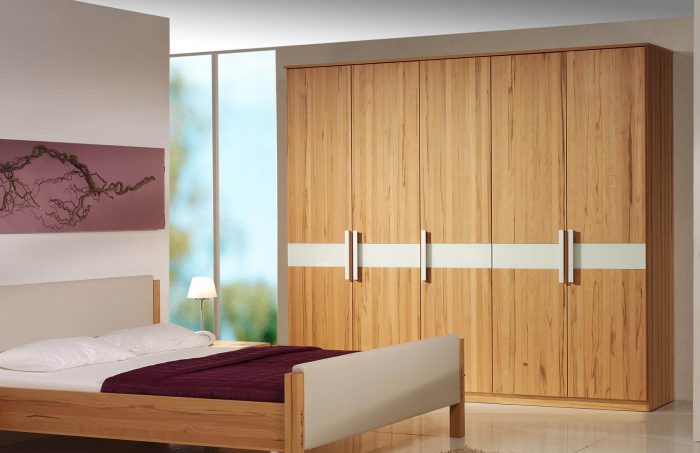 Drehtürenschrank Kubus von Holzschmiede – Bild 3