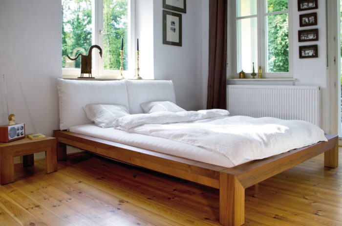 Bett Katmai von Sira