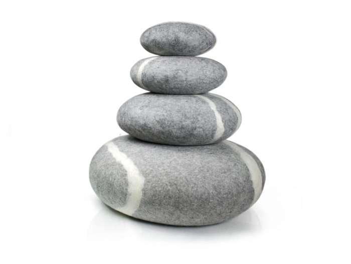 Filzkissen stONE collection No. 3 Light Grey von fivetimesone
