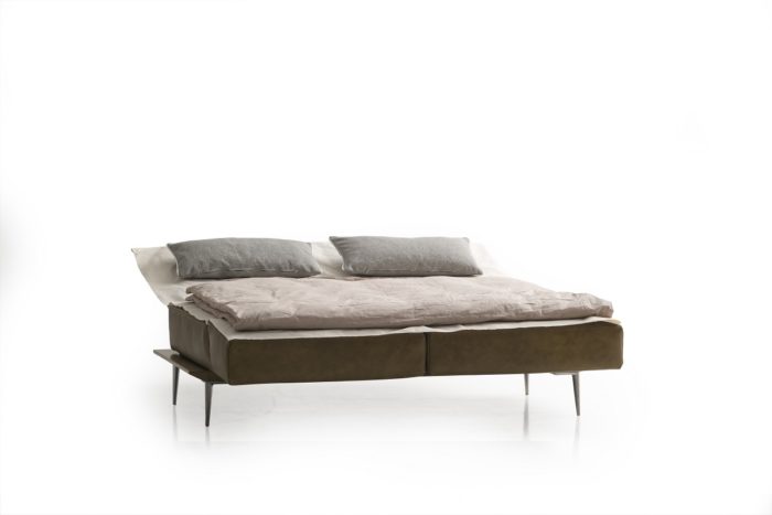 Schlaf- und Relaxsofa Jill von Franz Fertig – Bild 4