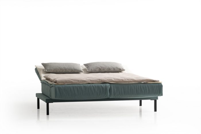 Schlaf- und Relaxsofa Jill von Franz Fertig – Bild 10