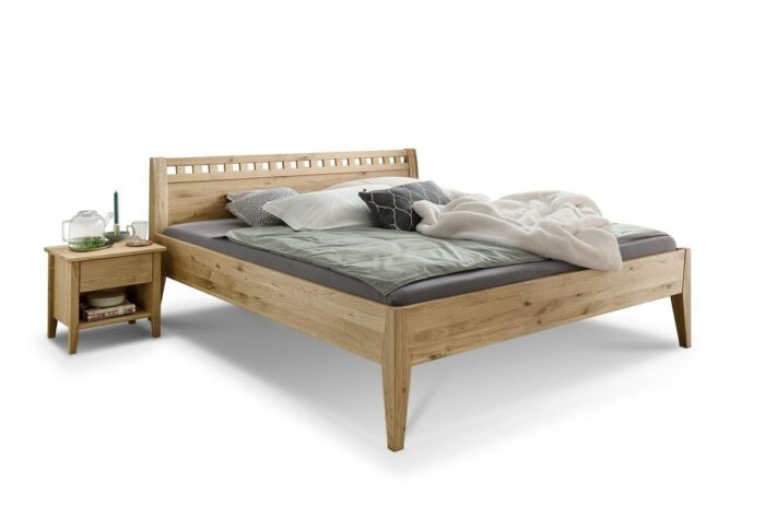 Bett Modesto von Forestales