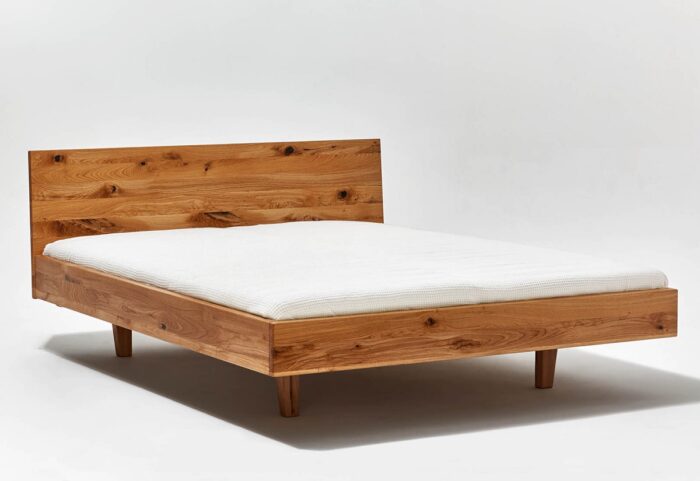 % Angebot Bett Fly und Einhängenachttisch von Sixay / Sofort lieferbar