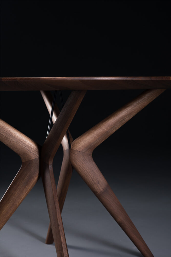 Esstisch Lakri oval von Artisan – Bild 5