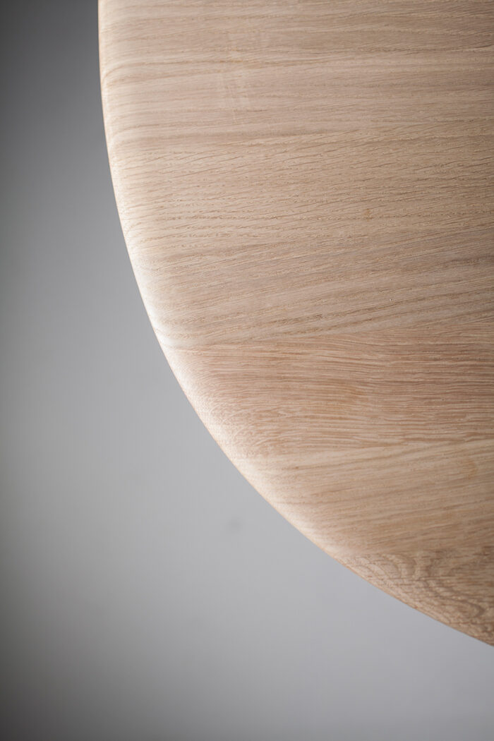 Esstisch Luc oval von Artisan – Bild 7