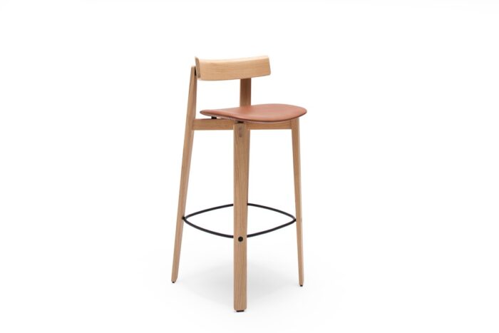 Barhocker Nora, mit Rückenlehne von Gazzda