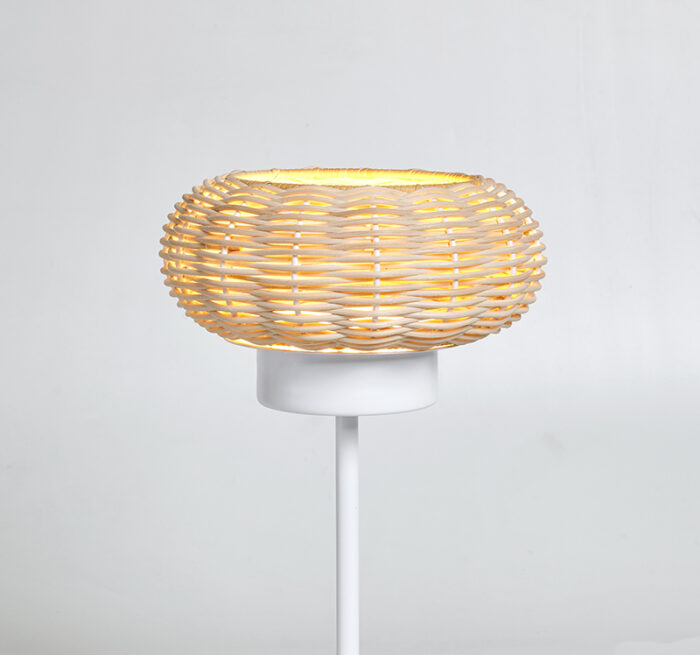 Stehlampe Niuet P von luxcambra – Bild 2
